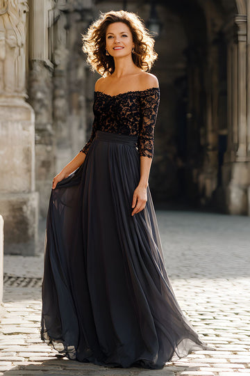 Robe longue mère de la mariée en mousseline de soie noire à épaules dénudées avec dentelle